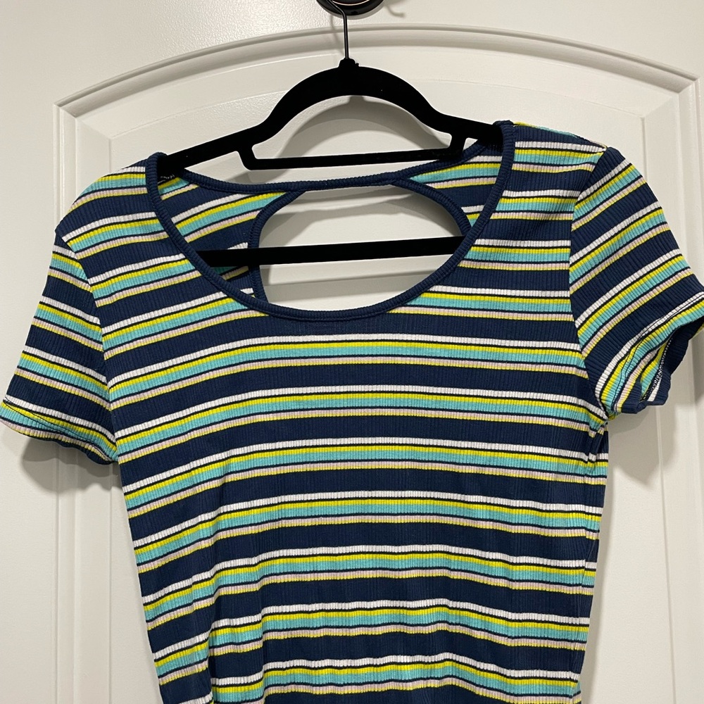 Kohl’s SO - Good for Life brand women’s short sleeve size large top.